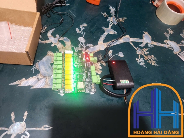 Thiết bị HF1
